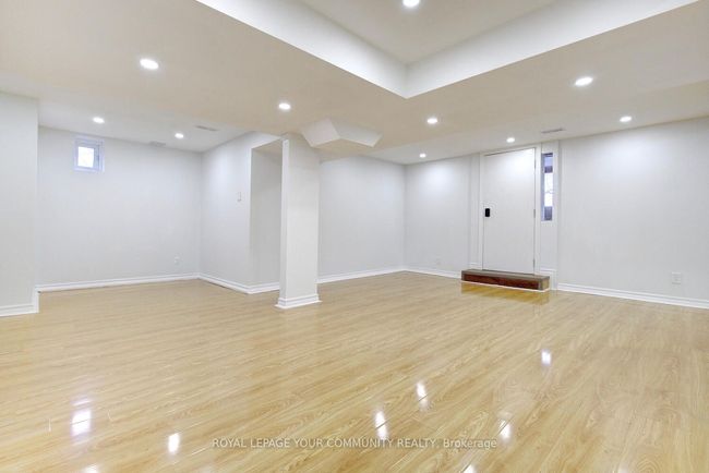 2 Bestview Cres, House other with 4 bedrooms, 4 bathrooms and 2 parking in Maple ON | Image 39