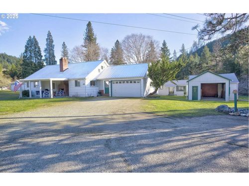 3070 Ranchero Rd, Glendale, OR, 97442-9507 | Card Image