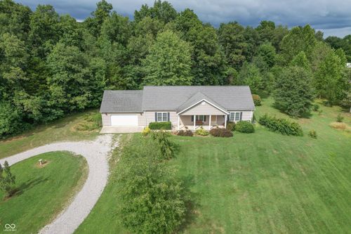 573 N County Road 250 E, Brownstown, IN, 47220-9674 | Card Image