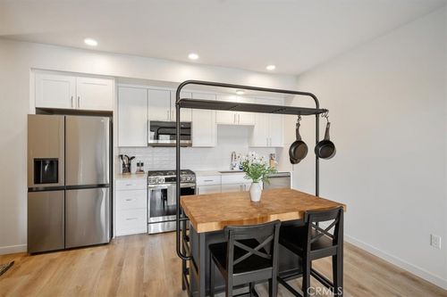 unit-408-2475 Victoria Ave, San Luis Obispo, CA, 93401-5769 | Card Image