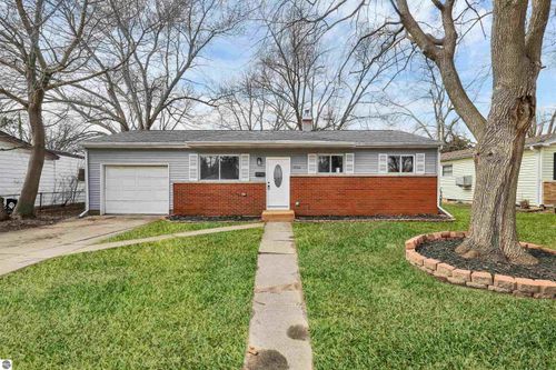 3714 Brighton Dr, Lansing, MI, 48911-2123 | Card Image