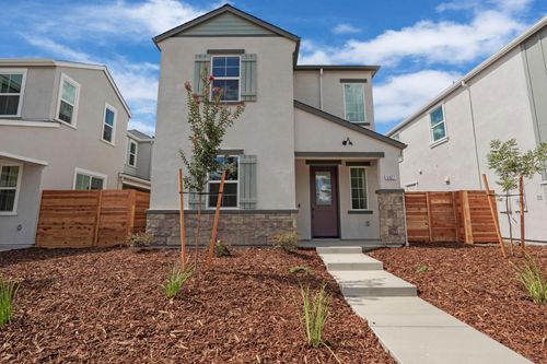 6427 Jacinto Ave, Sacramento, CA, 95823 | Card Image
