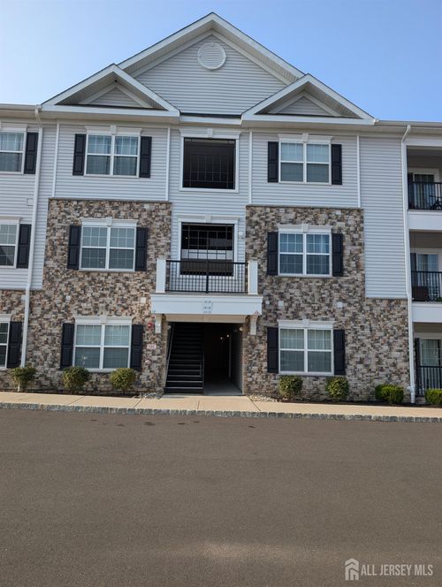 1138 Vanderbergh, Monroe, NJ, 08831-3381 | Card Image