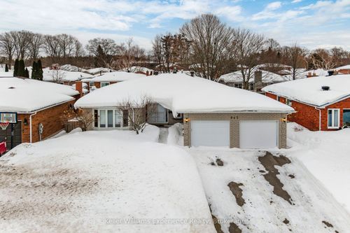 943 Playfair Rd, Midland, ON, L4R4X9 | Card Image