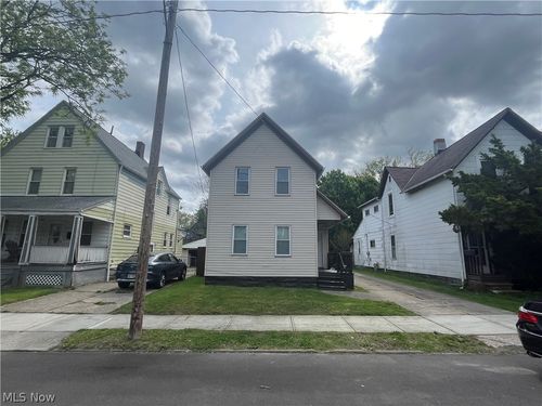 1309 W 87th St, Cleveland, OH, 44102-1823 | Card Image