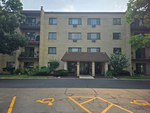 308b-7221 Wolf Rd, Indian Head Park, IL, 60525-4949 | Card Image