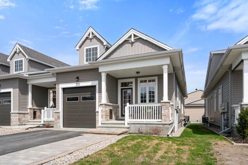 213 Oxford St W, Kemptville, ON, K0G1J0 | Card Image