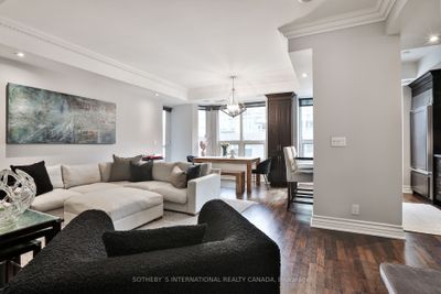 308 - 68 Yorkville Ave, Condo with 2 bedrooms, 2 bathrooms and 2 parking in Toronto ON | Image 3