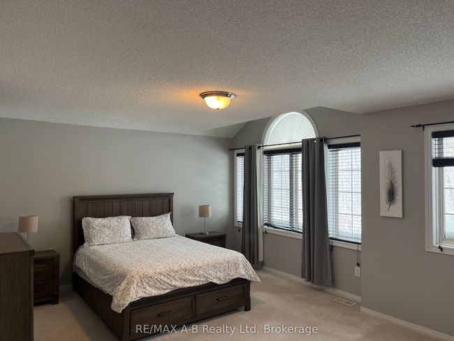 19 - 19 Valleyside Lane, Condo with 3 bedrooms, 3 bathrooms and 1 parking in Dundas ON | Image 12