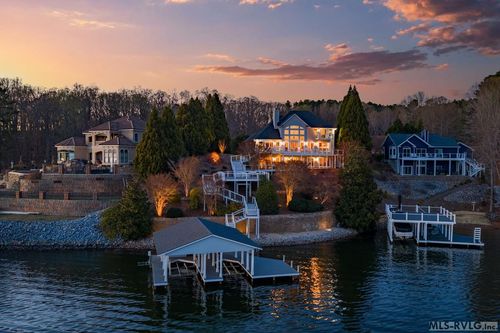 103 W Maple Pointe Dr, Littleton, NC, 27850-8348 | Card Image