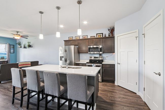 APT-305 - 4910 Innovation Dr, Condo with 2 bedrooms, 2 bathrooms and null parking in Deforest WI | Image 8