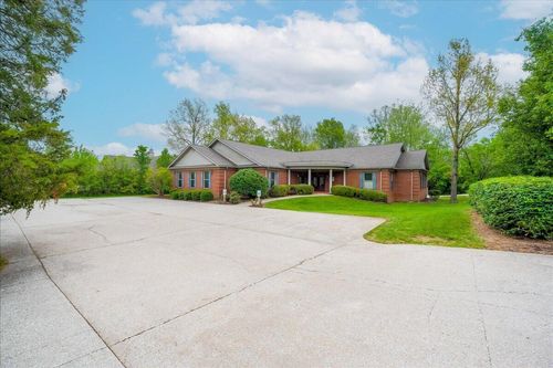 91 C Michael Davenport Blvd, Frankfort, KY, 40601-4324 | Card Image