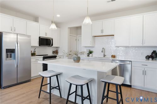 301 Heights Ridge Aly, Midlothian, VA, 23113 | Card Image