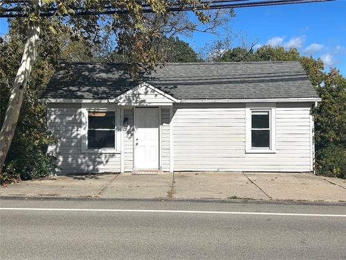 1127 Gill Hall Rd, Jefferson Hills, PA, 15025-3317 | Card Image