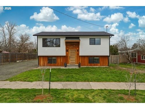 160 Se 5th Ave, Milton-Freewater, OR, 97862-1005 | Card Image