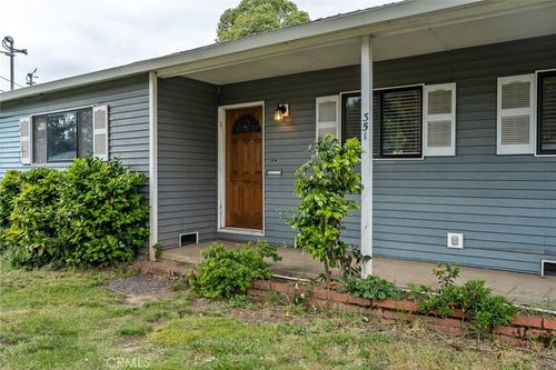 351 Warren Dr, Ukiah, CA, 95482-4528 | Card Image