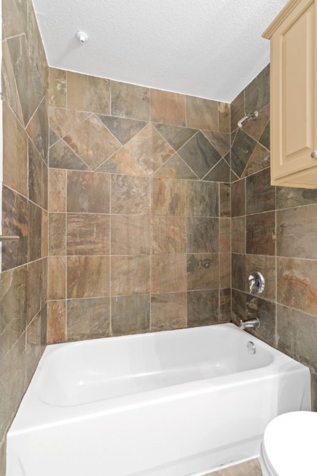 APT-206 - 2106 Cullen Ave, Condo with 1 bedrooms, 1 bathrooms and 1 parking in Austin TX | Image 12
