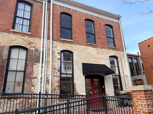 f-113 N Main St, Salisbury, NC, 28144-4393 | Card Image