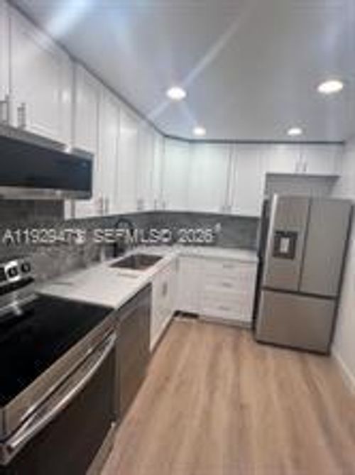 apt-117-6301 N University Dr, Tamarac, FL, 33321-4027 | Card Image