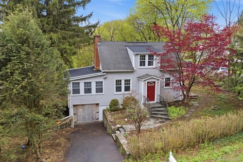 49 Longfellow Dr, Carmel, NY, 10512-5263 | Card Image