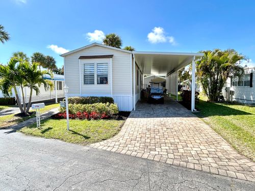 613 Jasmine Ln, Deerfield Beach, FL, 33442-1635 | Card Image