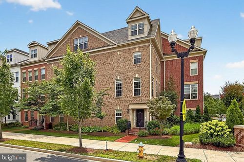 322 N George Mason Drive, ARLINGTON, VA, 22203 | Card Image