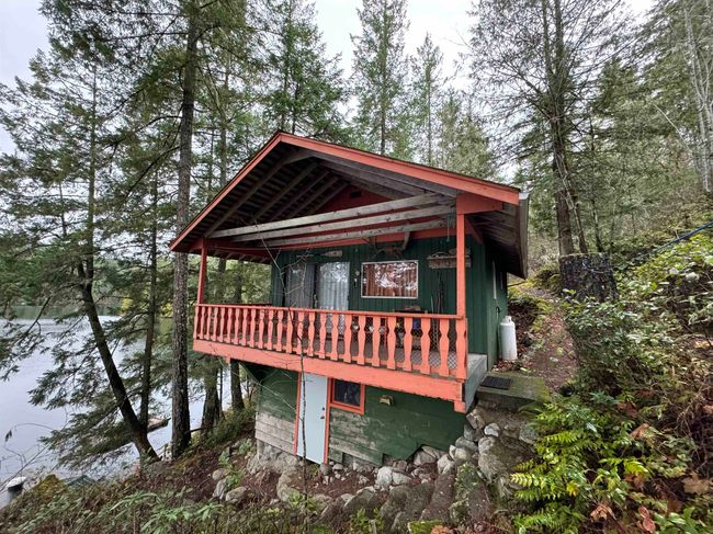 15133 Cowell Road, House other with 2 bedrooms, 0 bathrooms and null parking in Pender Harbour BC | Image 5