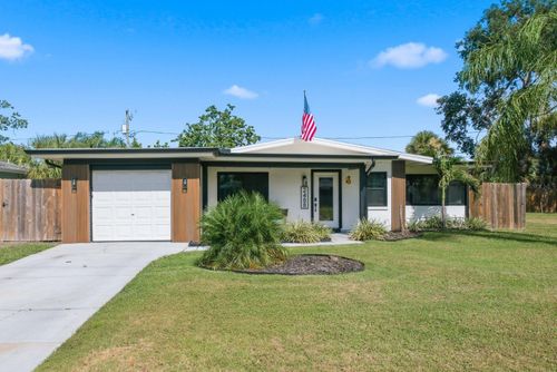 2488 Del Rio Way, DUNEDIN, FL, 34698-2016 | Card Image