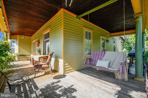 45 E Broad Way, LOVETTSVILLE, VA, 20180-8610 | Card Image