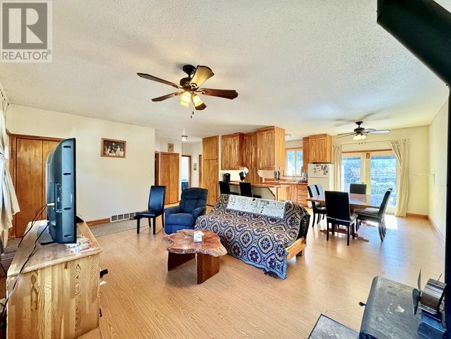 7636 King Rd, House other with 2 bedrooms, 2 bathrooms and null parking in Lone Butte BC | Image 11