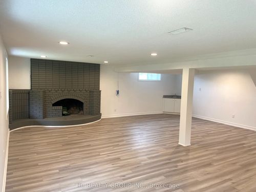 bst-42 Arkona Dr, Scarborough, ON, M1T1X3 | Card Image
