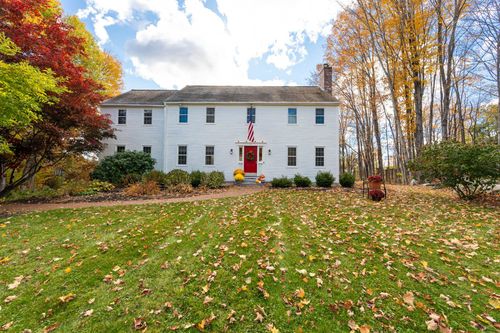 80 Christian Hill Rd, Amherst, NH, 03031-3310 | Card Image