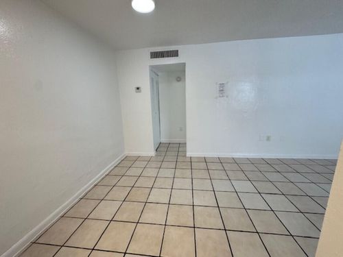 36-2031 Ne 139th St, North Miami Beach, FL, 33181-1656 | Card Image