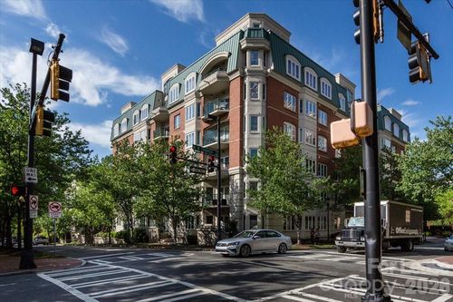 506-401 N Church St, Charlotte, NC, 28202-1183 | Card Image