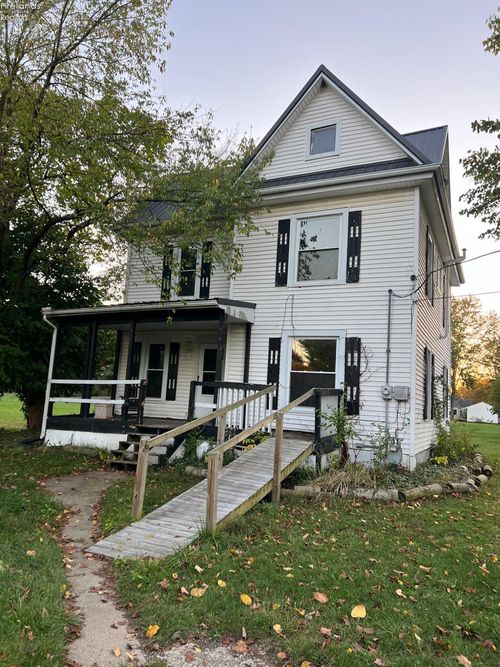 179 W Main St, New London, OH, 44851-1018 | Card Image