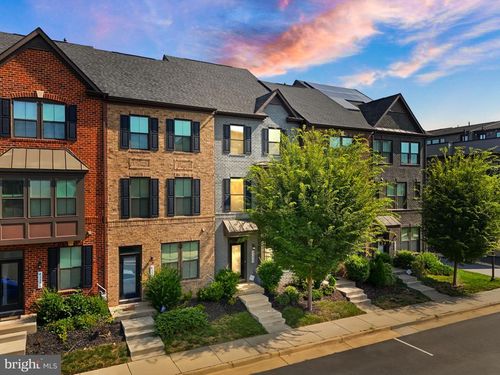 43400 Apple Orchard Sq, ASHBURN, VA, 20148-7580 | Card Image