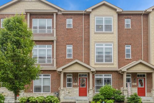 6825 179th St, Tinley Park, IL, 60477-3910 | Card Image