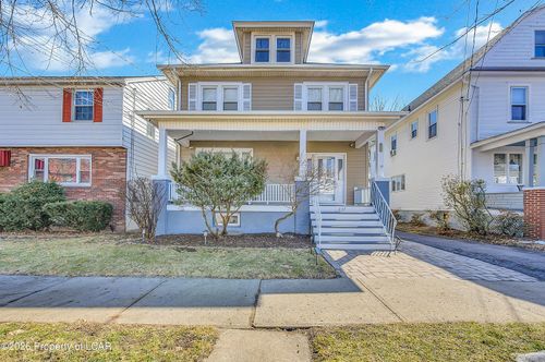 237 Wright Ave, Kingston, PA, 18704-4611 | Card Image