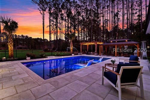 40 Foxchase Ln, Bluffton, SC, 29910-7985 | Card Image