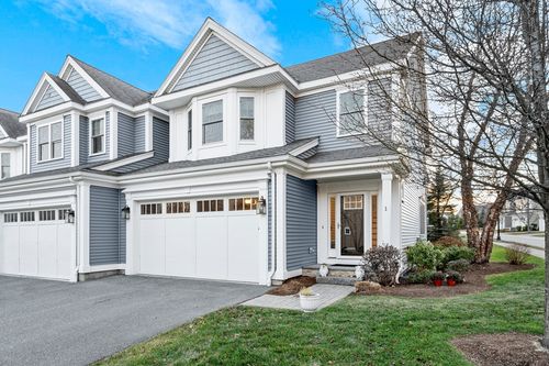 1-1 Green Ln, Framingham, MA, 01701-3689 | Card Image