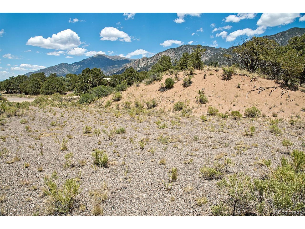 Land in Crestone 4