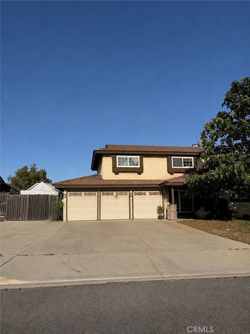 847 S Arrowhead Ave, Rialto, CA, 92376-6873 | Card Image
