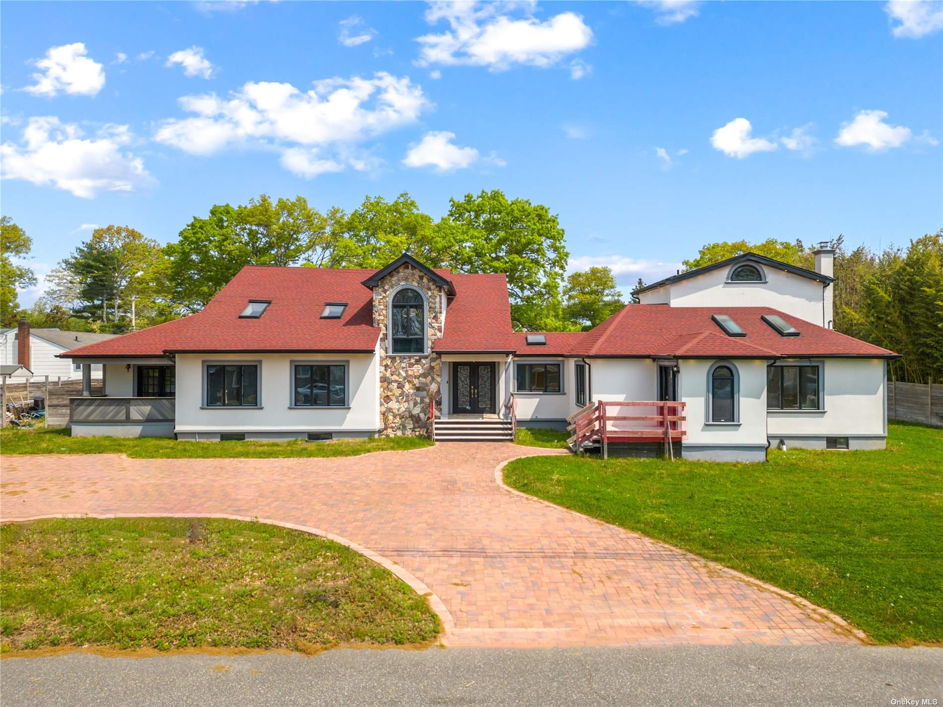 Gerber St, Dix Hills, NY 11746