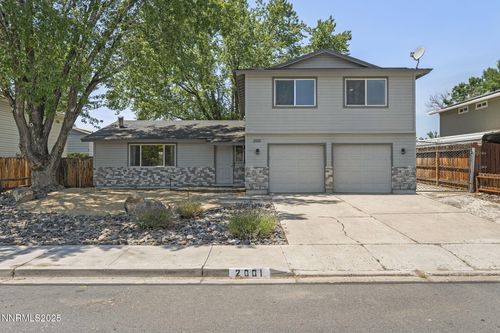 2001 Howard Dr, Sparks, NV, 89434-3414 | Card Image