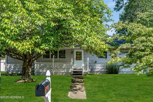 21 Park Ave, Bayville, NJ, 08721-1913 | Card Image