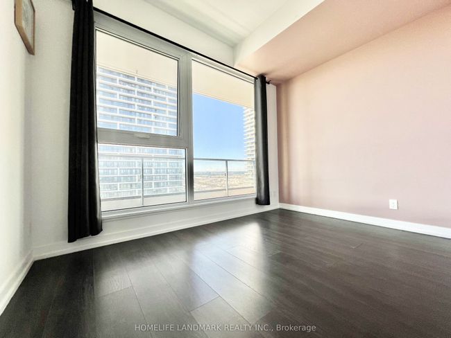 3702 - 5 Buttermill Ave, Condo with 3 bedrooms, 2 bathrooms and null parking in Vaughan ON | Image 26
