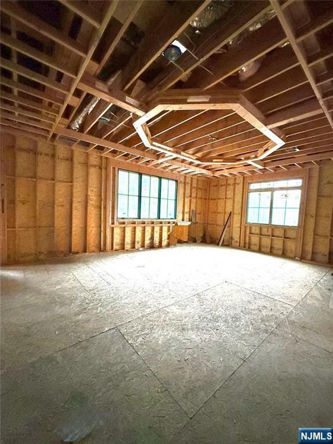 1153 Linwood Ave, House other with 6 bedrooms, 6 bathrooms and null parking in Twp Washingtn NJ | Image 7