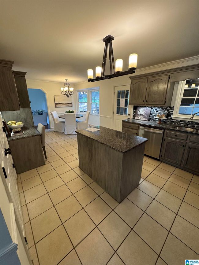 1641 Russet Crest Ln, House other with 3 bedrooms, 3 bathrooms and null parking in HOOVER AL | Image 12
