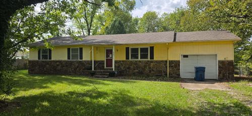 307 S 3rd, Wyandotte, OK, 74370-4107 | Card Image