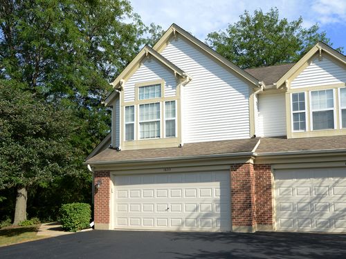 1633 Penny Ln, Crystal Lake, IL, 60014-2711 | Card Image